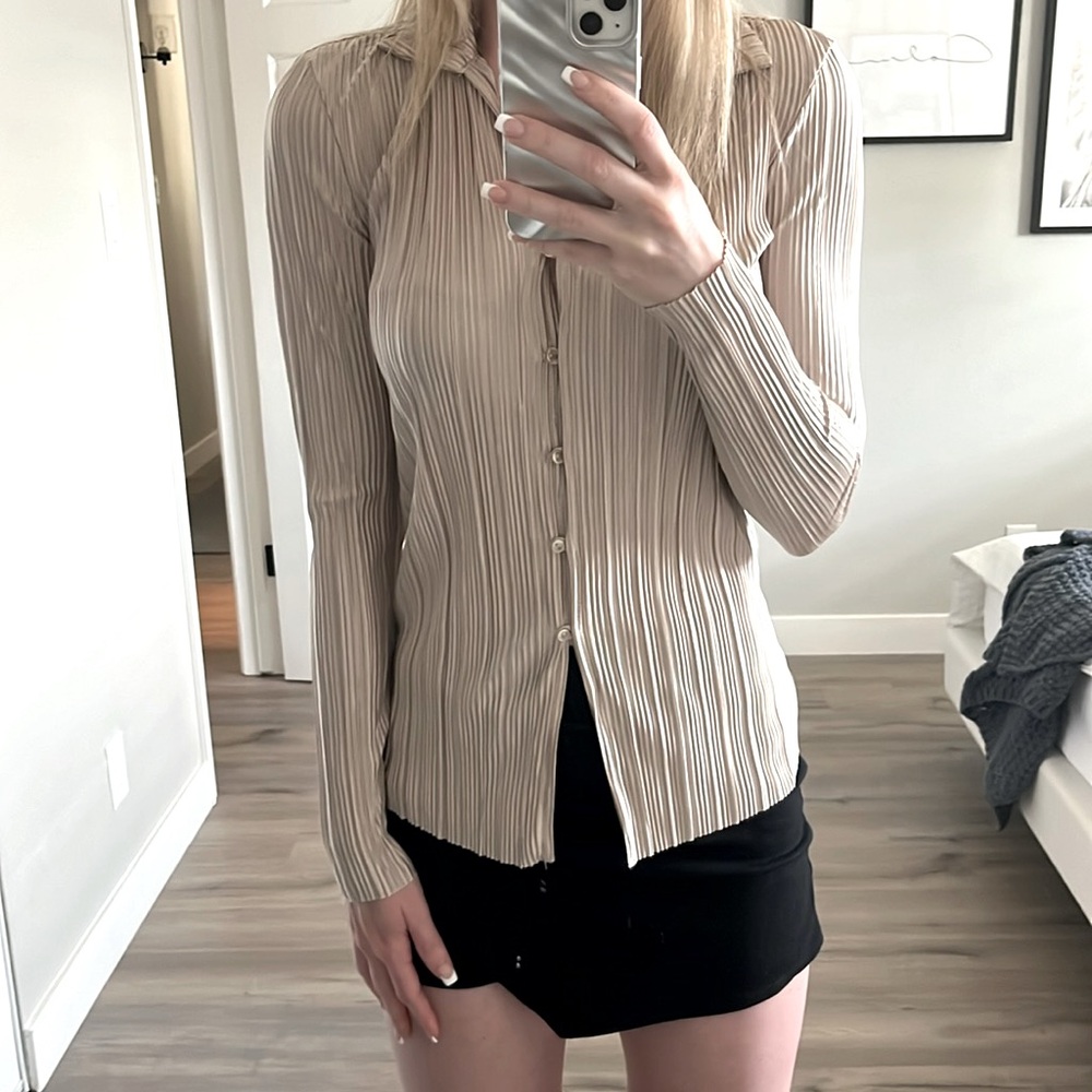Neutral Button Down
